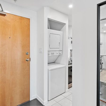 Apartmán Downtown Luxury 1Br Coal Harbour Vancouver Exteriér fotografie