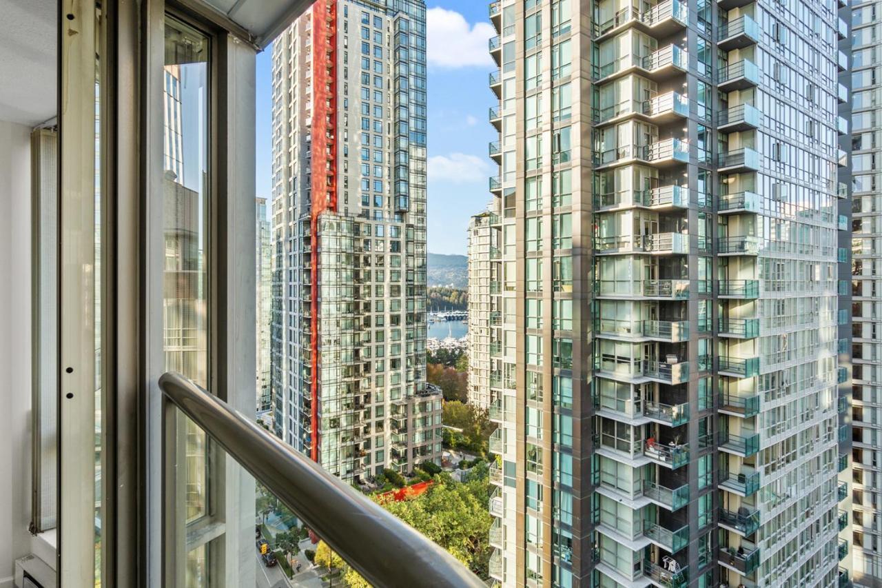 Apartmán Downtown Luxury 1Br Coal Harbour Vancouver Exteriér fotografie