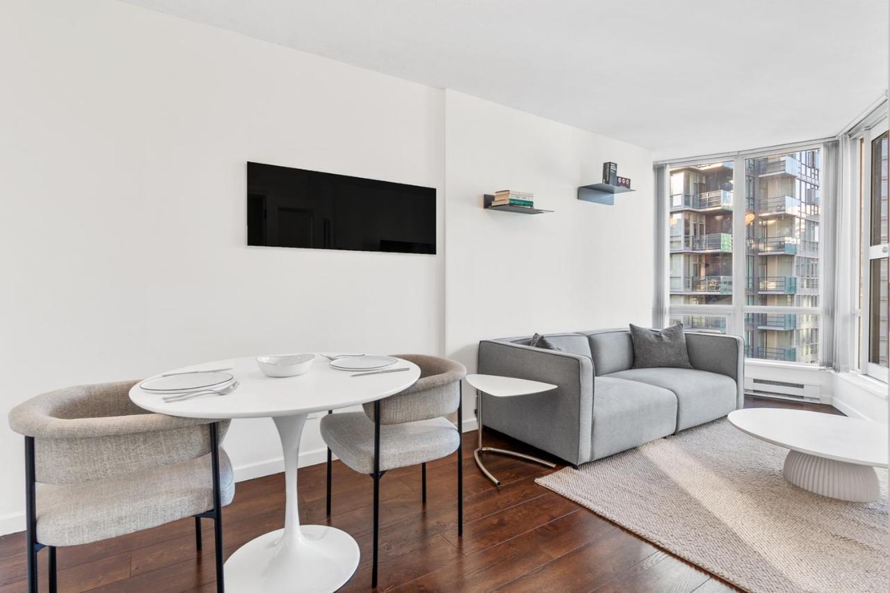 Apartmán Downtown Luxury 1Br Coal Harbour Vancouver Exteriér fotografie